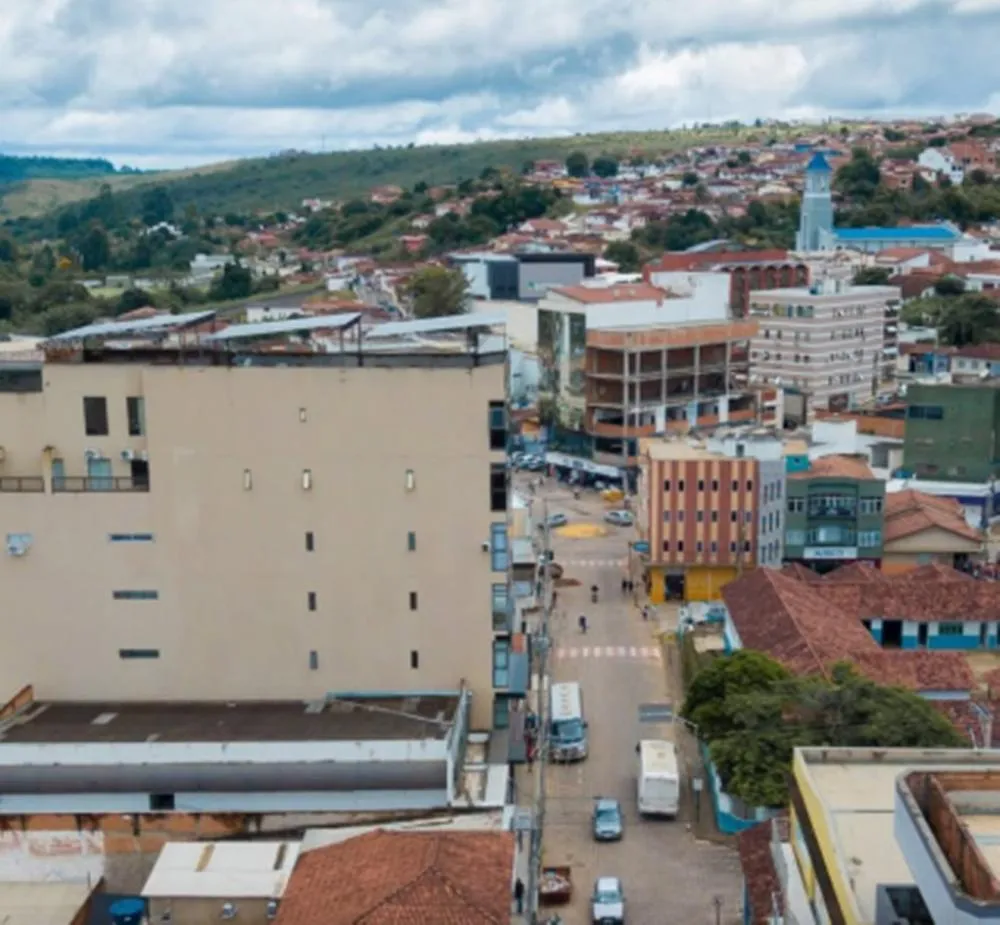 A cidade de Capelinha (MG) está ocupando a 812ª posição no ranking nacional de população dos municípios brasileiros, com 42.162 habitantes estimados em 2026